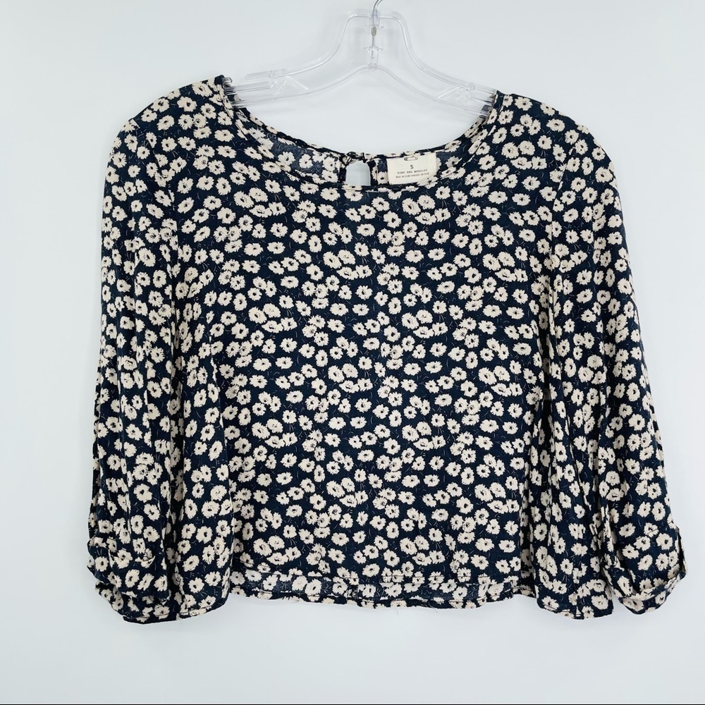 Pins & Needles floral crop‎ top boxy lightweight flowy